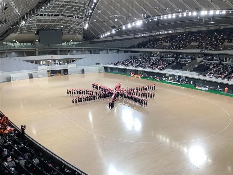 赤の高２応援合戦
